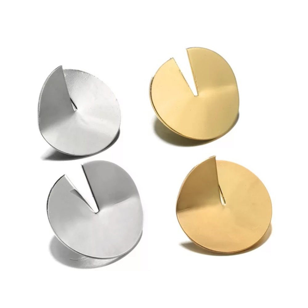 ⚜️[𝟯/$𝟭𝟴]⚜️Big Silver Round Cut Earrings NEW - Picture 11 of 14